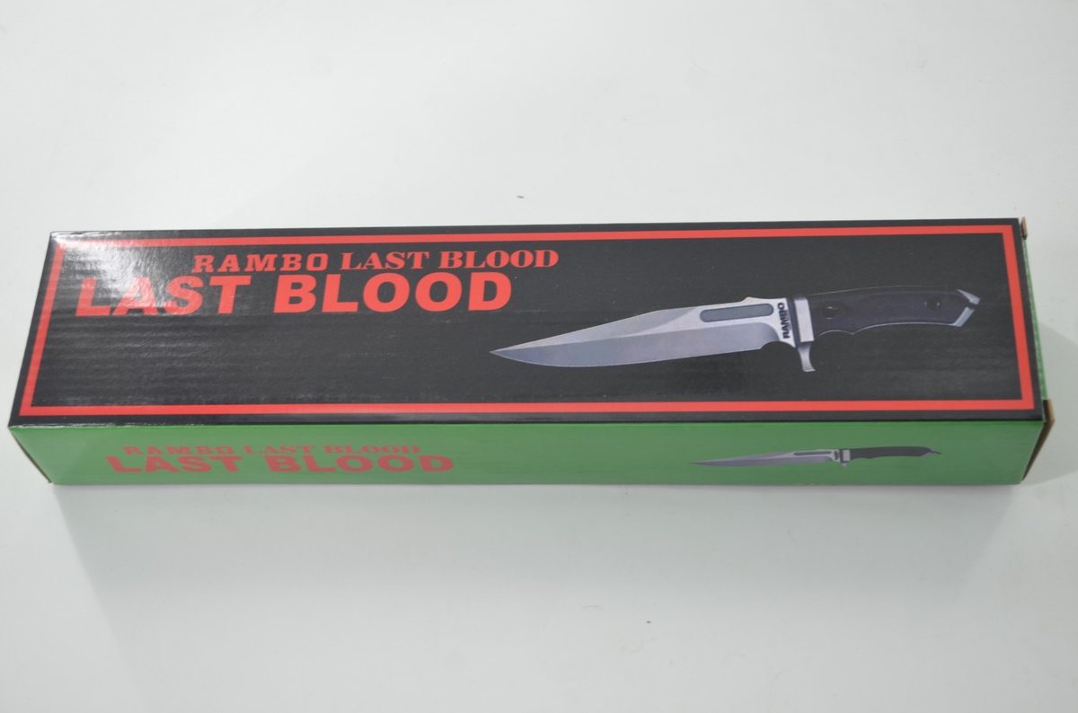 Rambo V Last Blood Heartstopper MK-8 Collectible Replica Knife - detail view 7