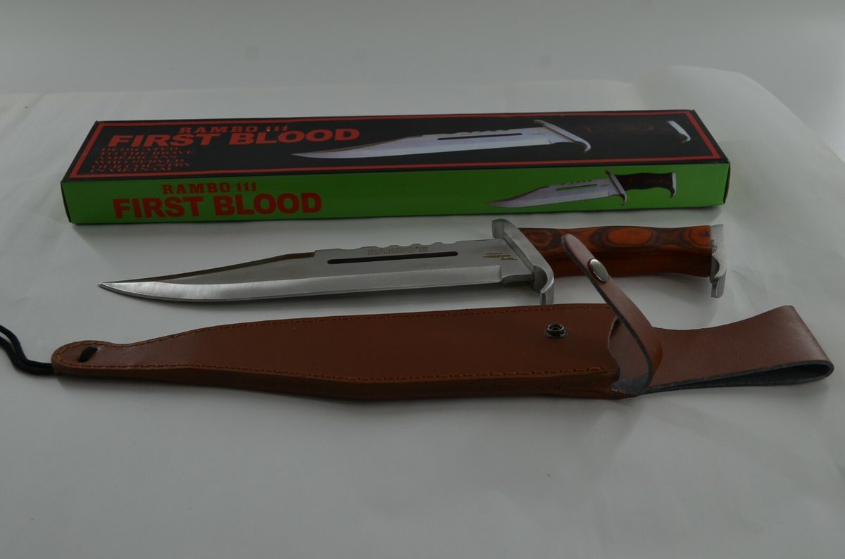 First Blood Rambo Part III Collectible Replica Knife - detail view 5