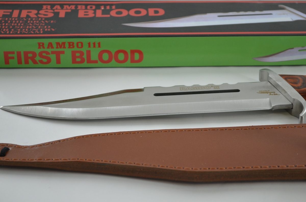 First Blood Rambo Part III Collectible Replica Knife - detail view 6