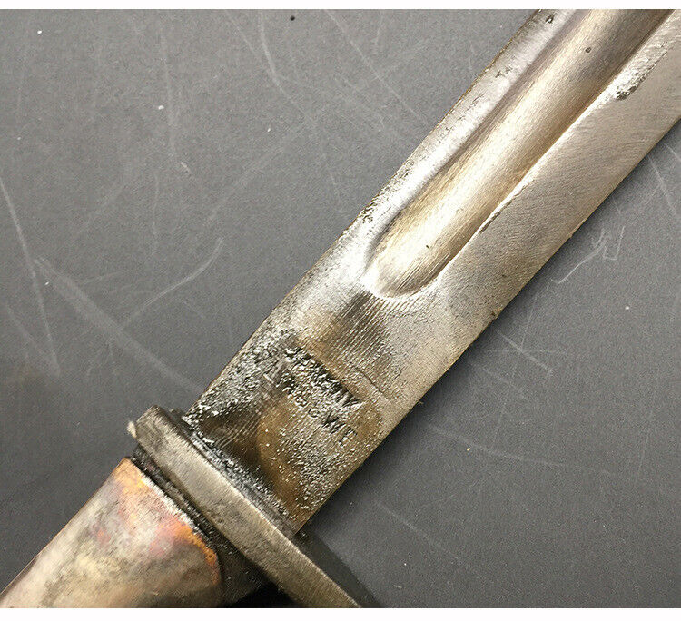 WWI/WWII-Style German Butcher Blade Bayonet - detail view 5