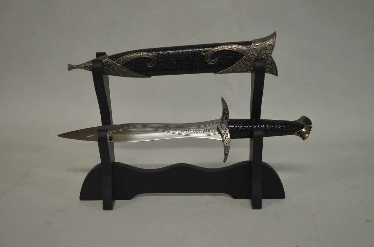 Sting,sword of Frodo Bilbo Lord of the Rings Letter Opener Wood Stand Display - detail view 5