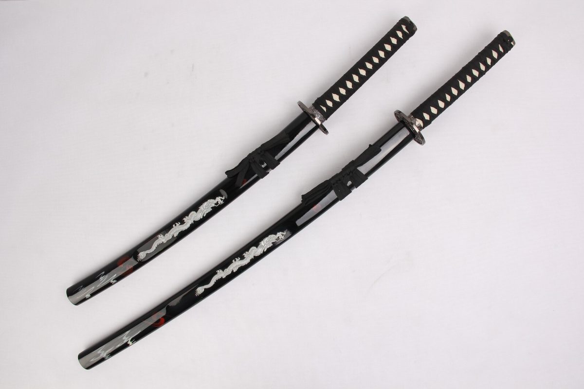 Set of 2 — Japanese Traditional Dragon Katana Wakizashi Silver - detail view 5