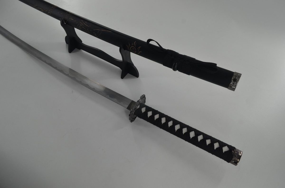 41" Black Dragon Sword Katana Cosplay & Stand - detail view 6