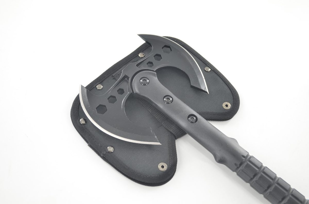 Double-Edged Viking Axe — Collectible Display Piece - detail view 3