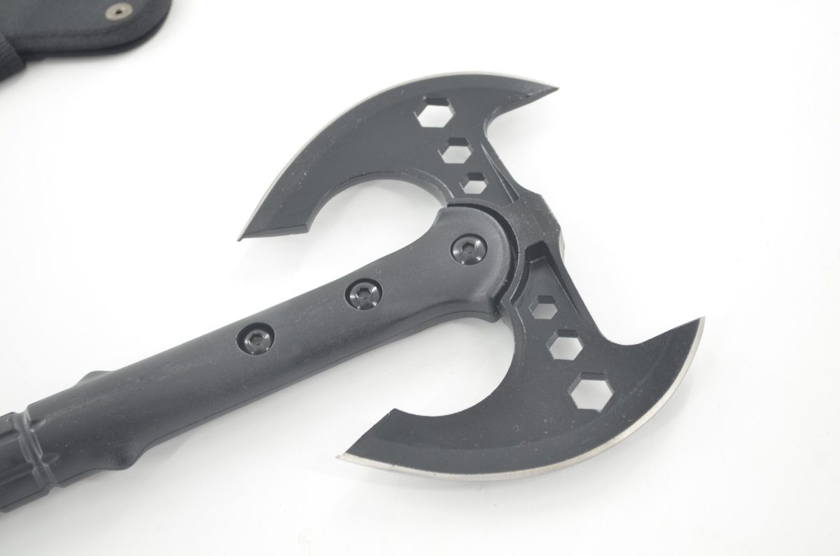 Double-Edged Viking Axe — Collectible Display Piece - detail view 5