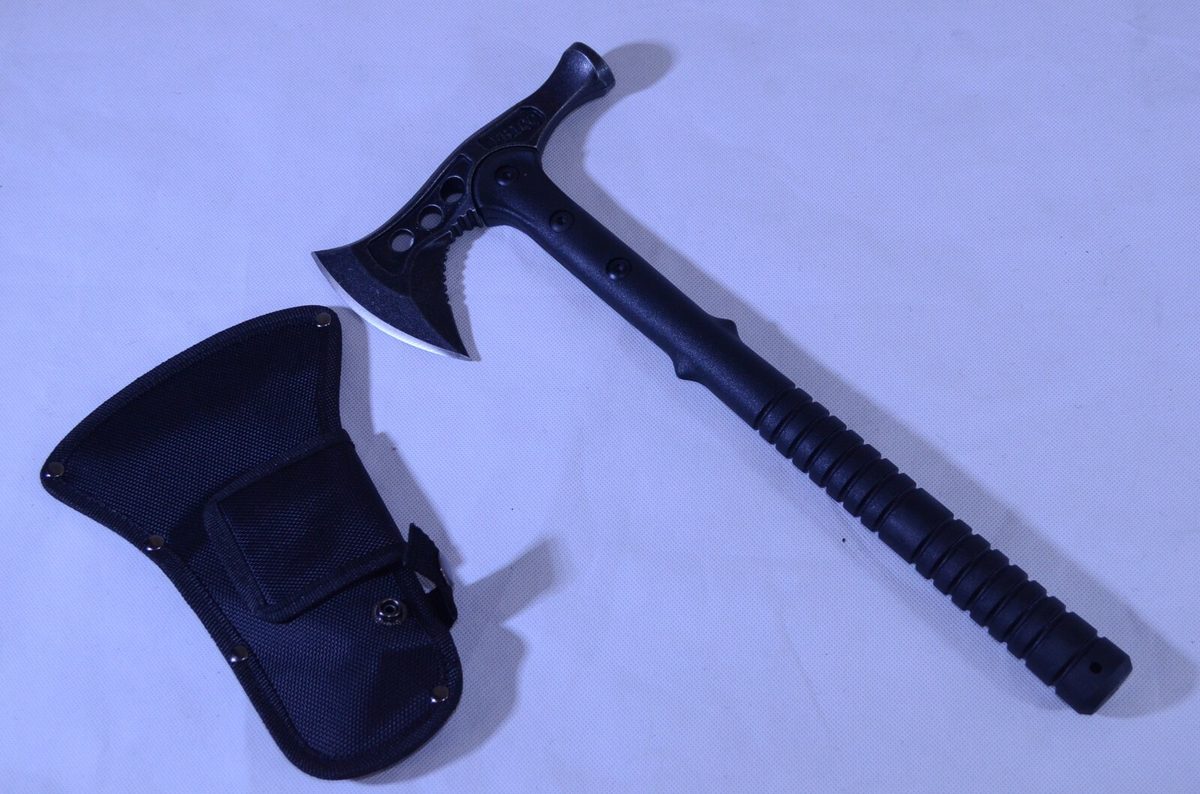 FBIQQ Tomahawk Hammer Axe — Collectible Display Piece - detail view 3