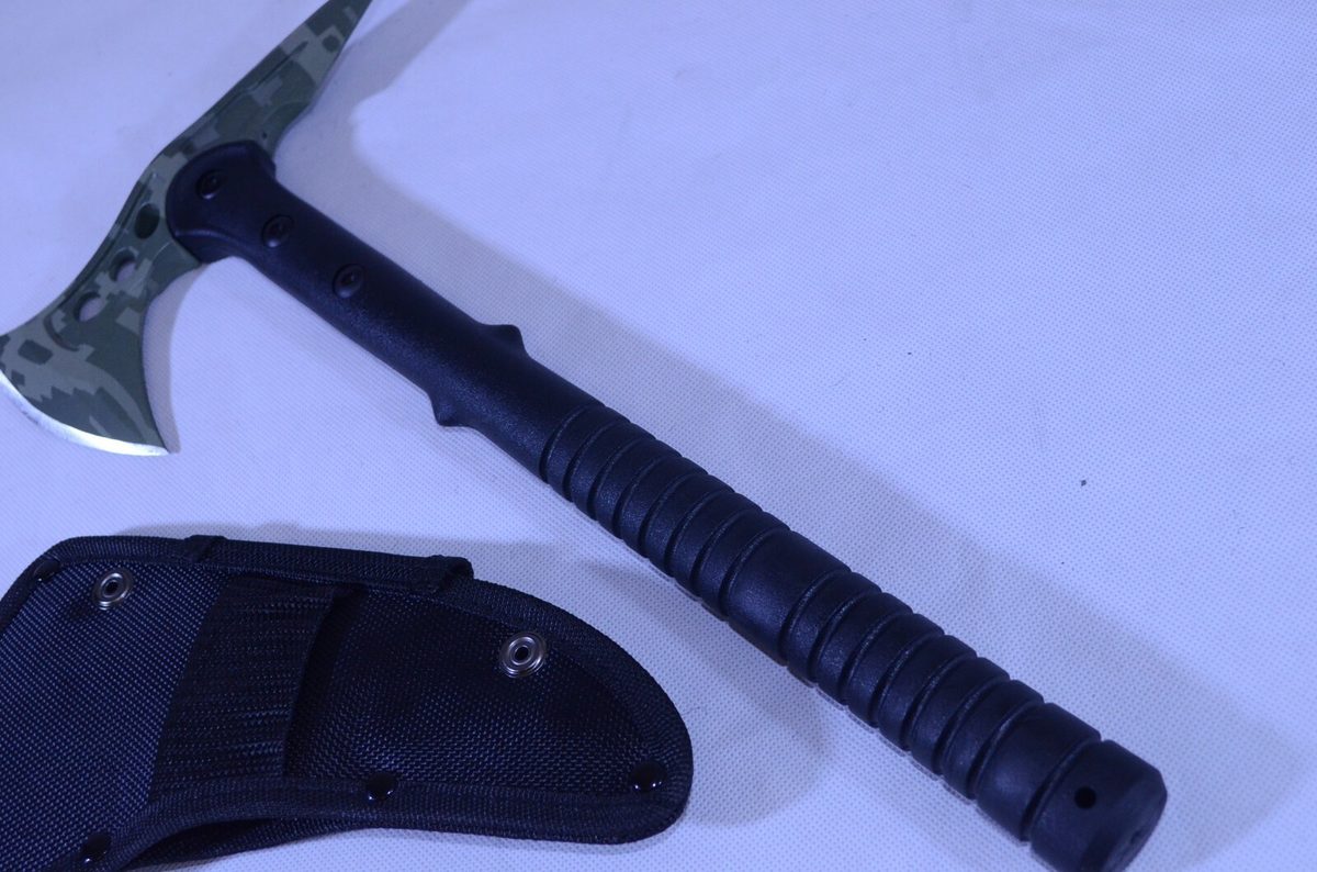 FBIQQ Tomahawk Axe, Curved-Blade — Collectible Display Piece - detail view 6