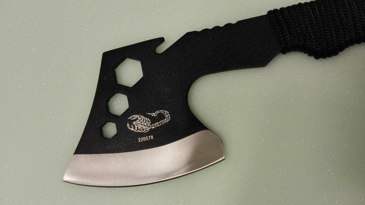 Scorpion Throwing Axe — Collectible Display Piece - detail view 2