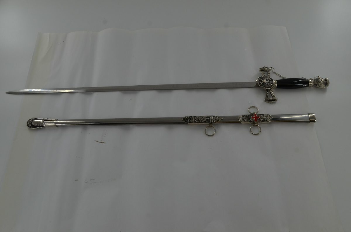 Full Steel Templar Knight of St. John Crusader Masonic Sword - detail view 6