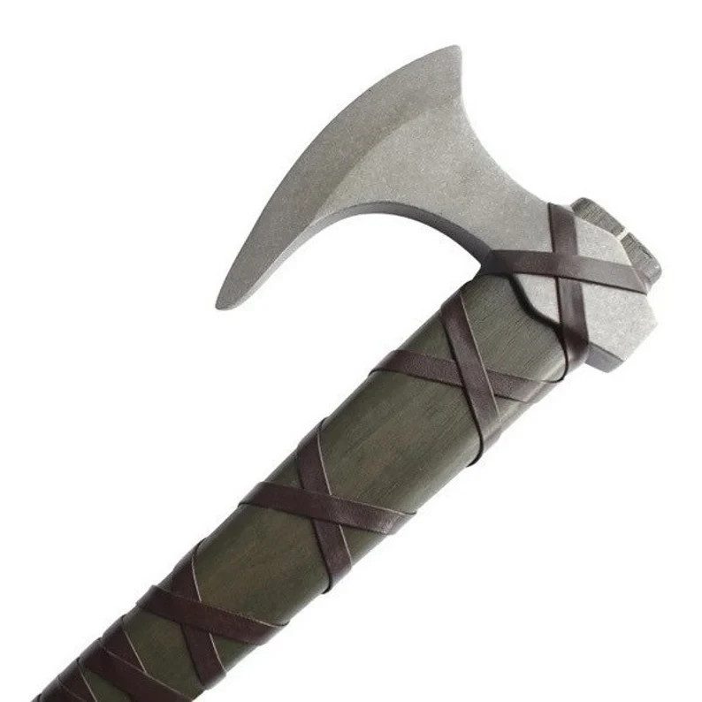 26" Metal Viking Axe of Ragnar with Wooden Plaque for Display - detail view 4