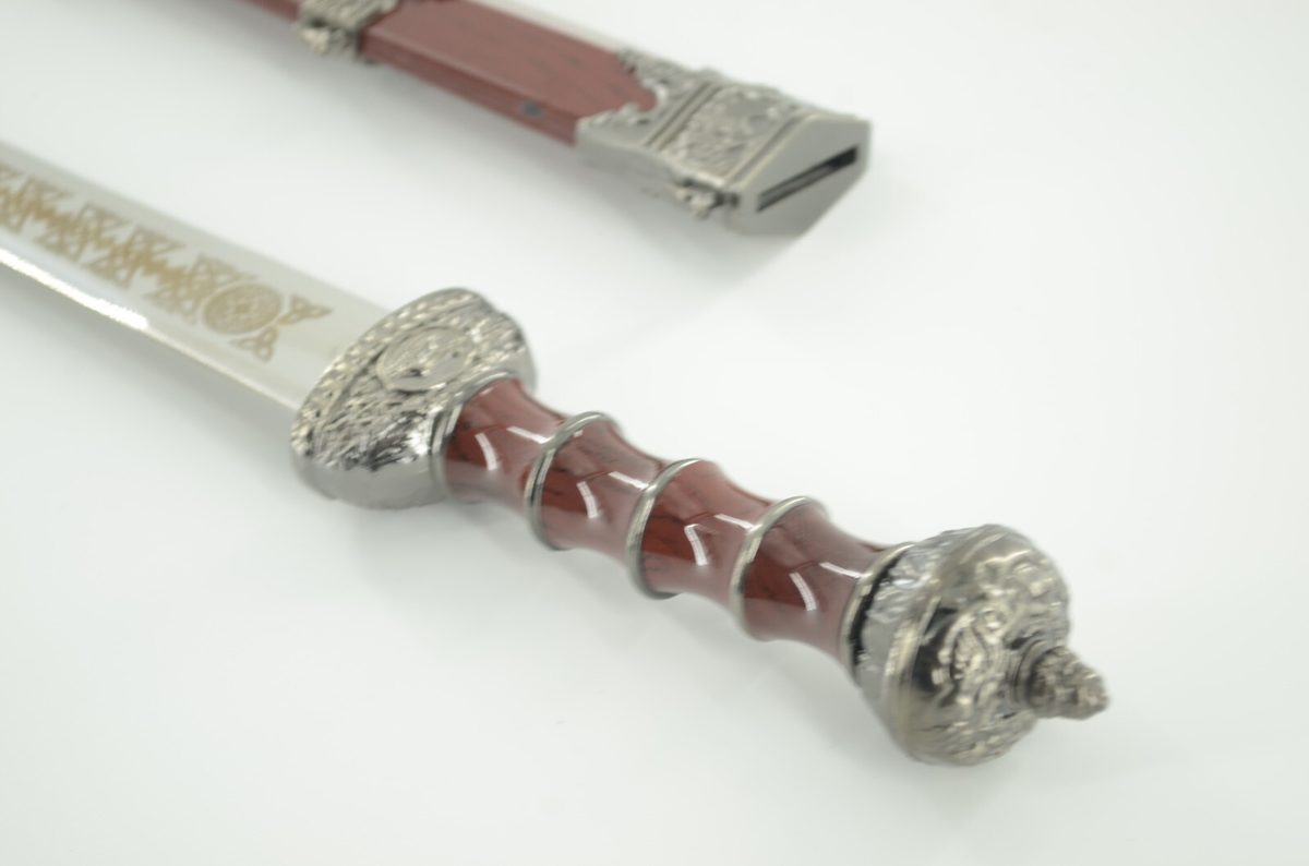 Gladiator Sword Roman Dagger - detail view 5
