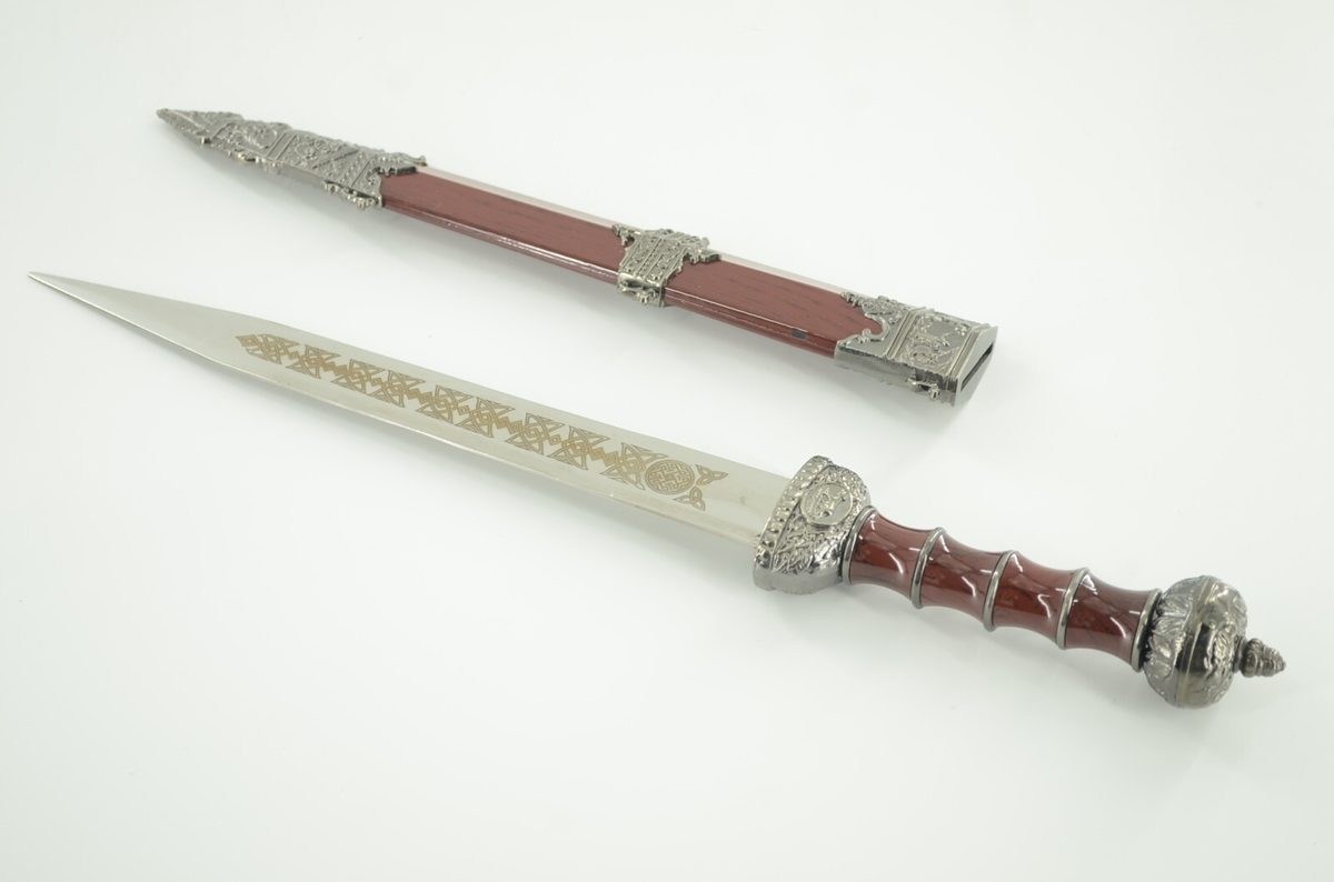 Gladiator Sword Roman Dagger - detail view 6