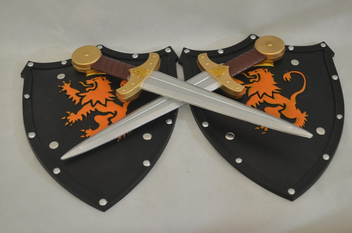 Set of 2 — Lion Knight Memory Foam Sword with Shield for Kids - detail view 3