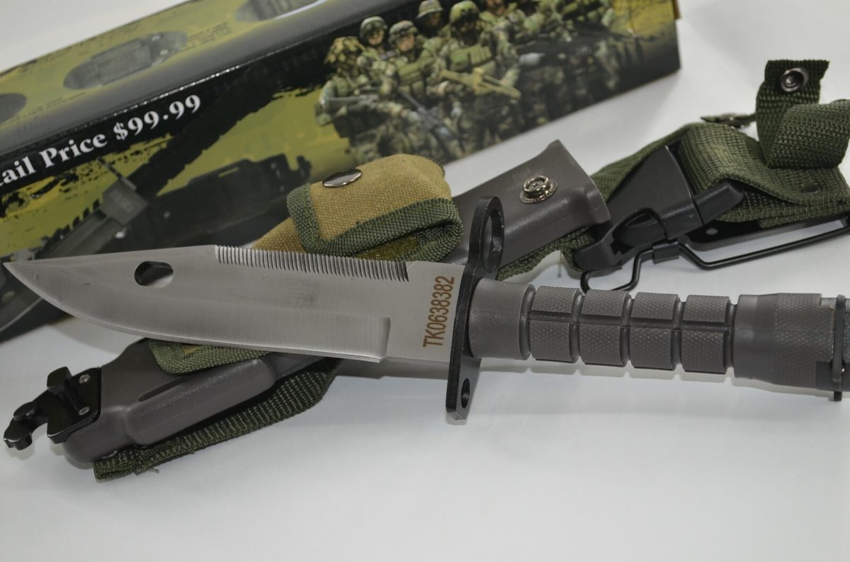 M9-Style Display Saber Knife with Sheath (TK0638382) — Collectible Replica - detail view 5