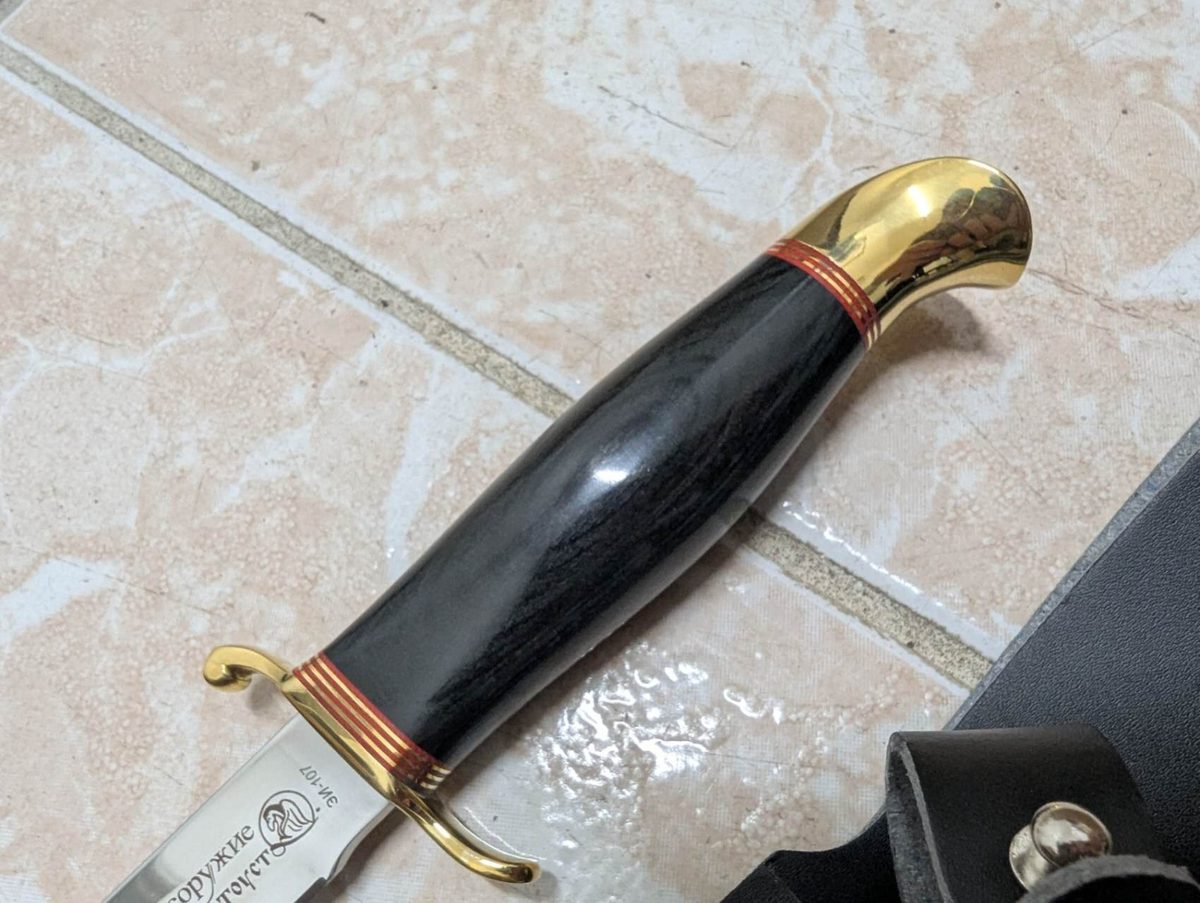 Russian-Style Finka Knife — Collectible Reproduction - detail view 3
