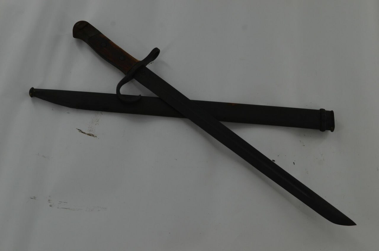 WWI/WWII-Style Japanese Type 38 Bayonet - detail view 5