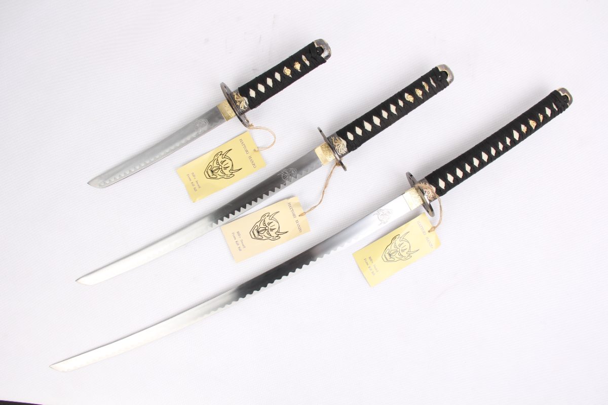 Set of 3 — Kill Bill Devil Katana Wakizashi Tanto (Collectible Display Replica) - detail view 4
